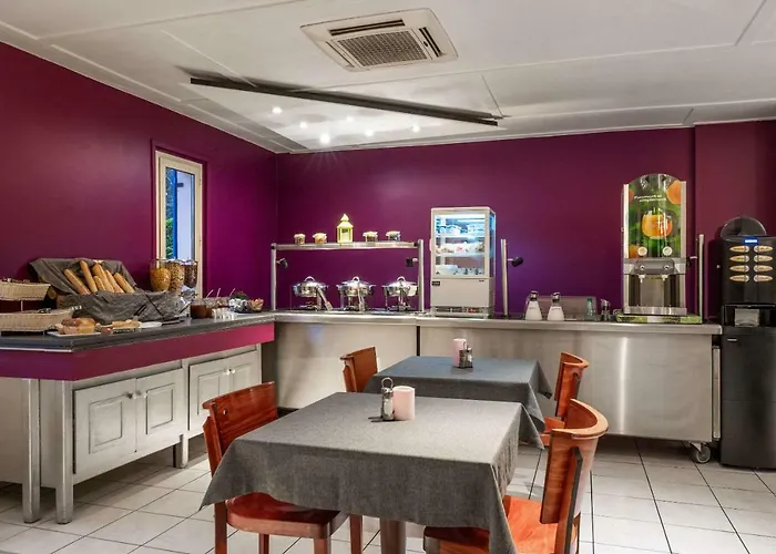 Comfort Grenoble Hotel 3*