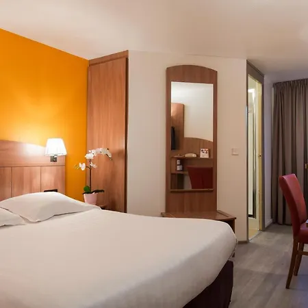 Hotell Comfort Grenoble Meylan