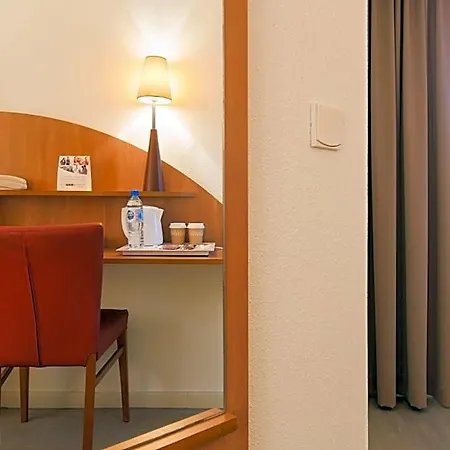 Comfort Grenoble Szálloda