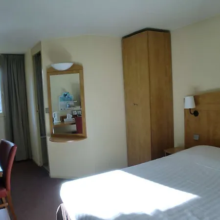 Hotell Comfort Grenoble Meylan