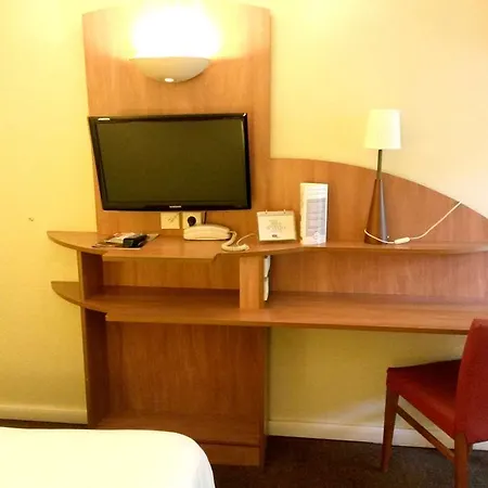 Comfort Grenoble Hotell 3*