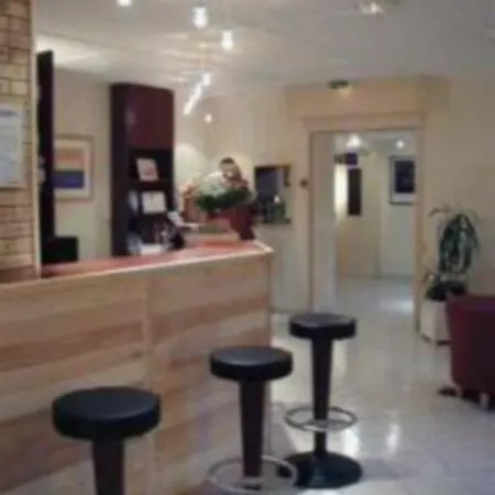 Hotell Comfort Grenoble Meylan