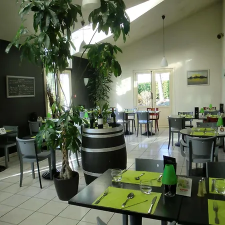 Hotell Comfort Grenoble Meylan